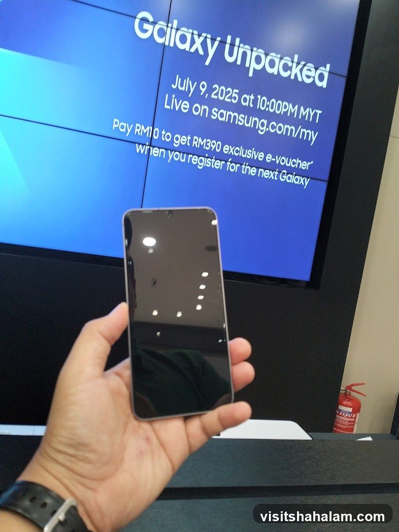 Samsung Galaxy Unpacked Advertisement