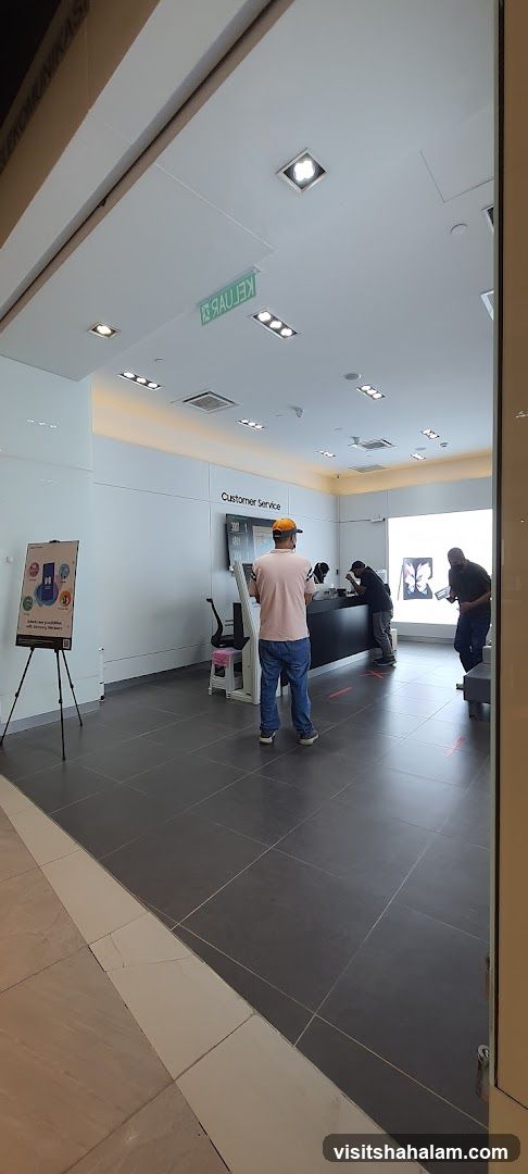 Customer Service Area