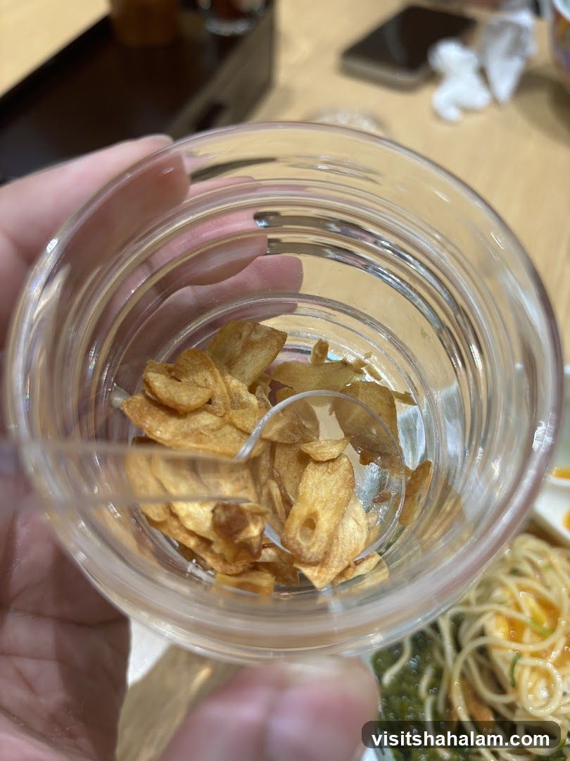 Fried Garlic Chips