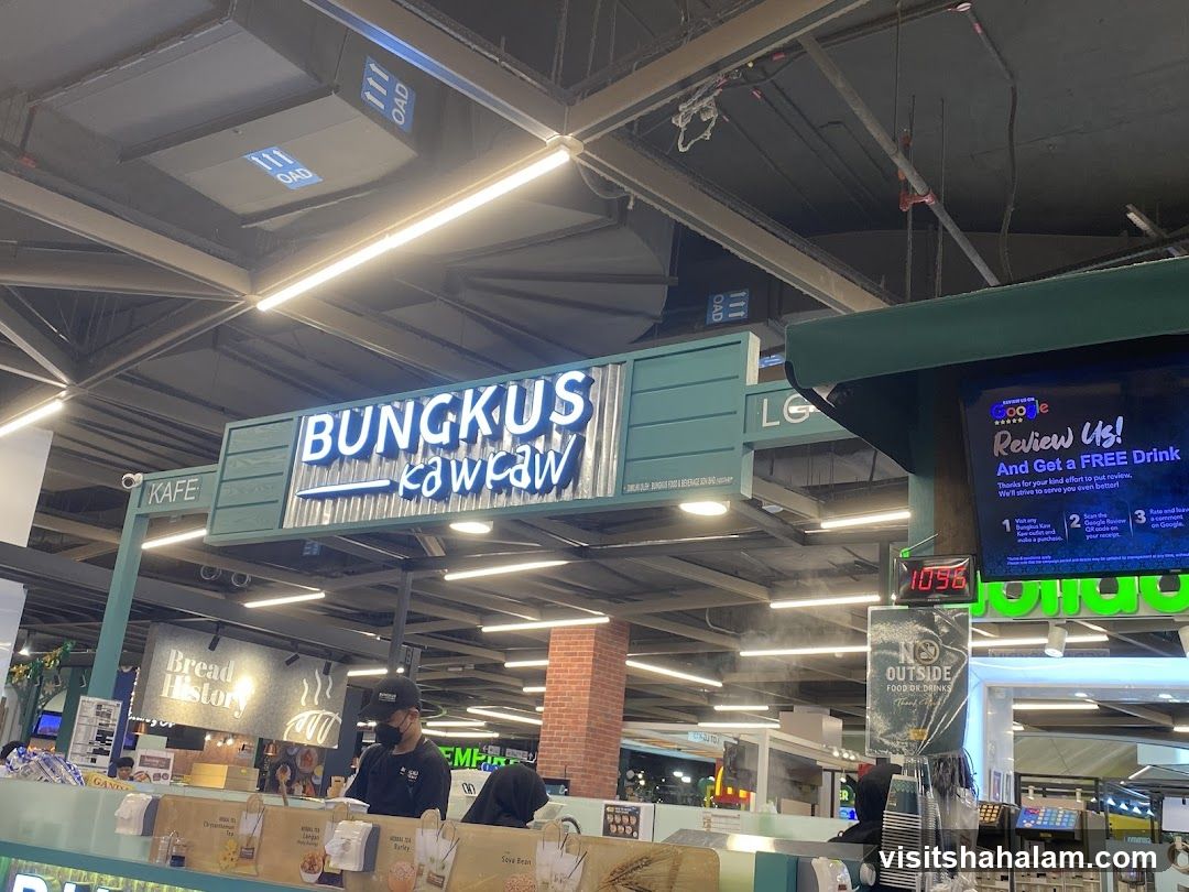 BUNGKUS Kawkaw Food Stall