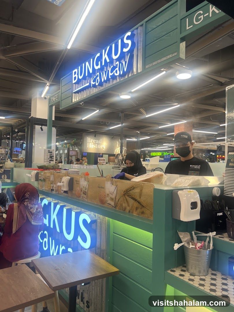 BUNGKUS Kawkaw Cafe