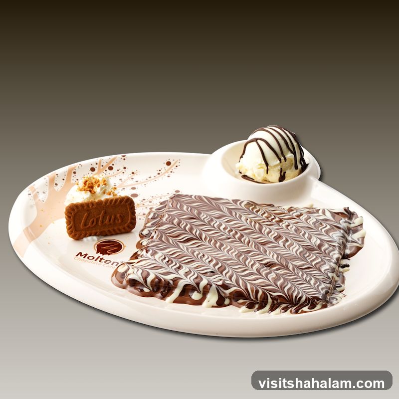 Chocolate Crepe with Ice Cream and Lotus Biscuit