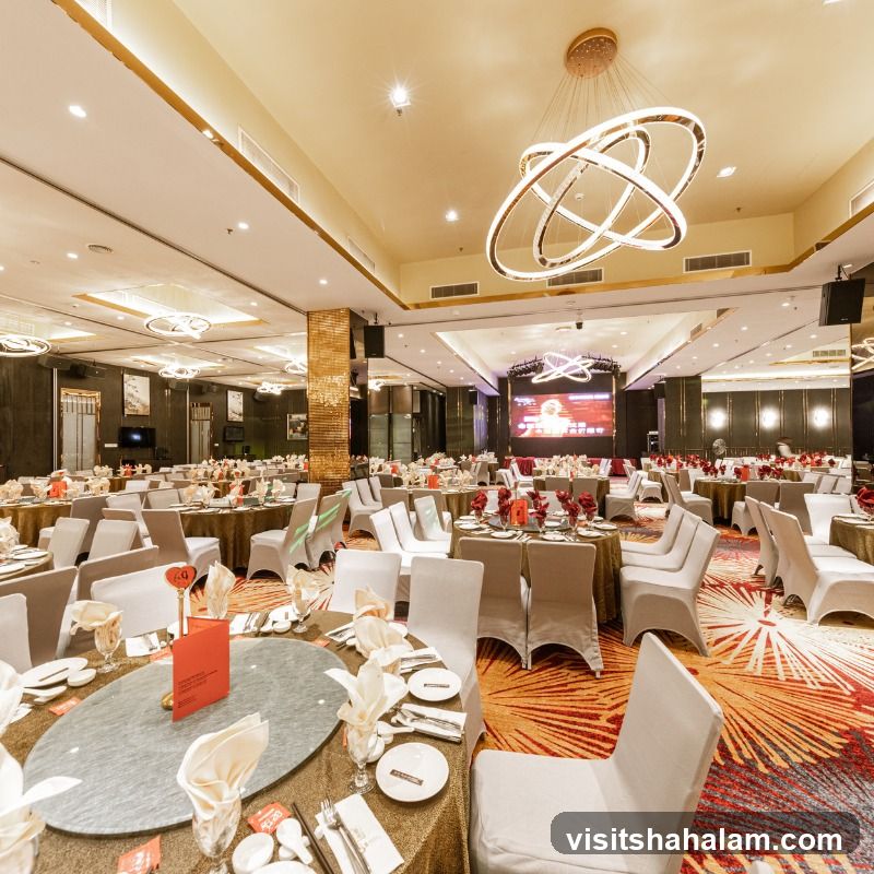 Elegant Banquet Hall Setup