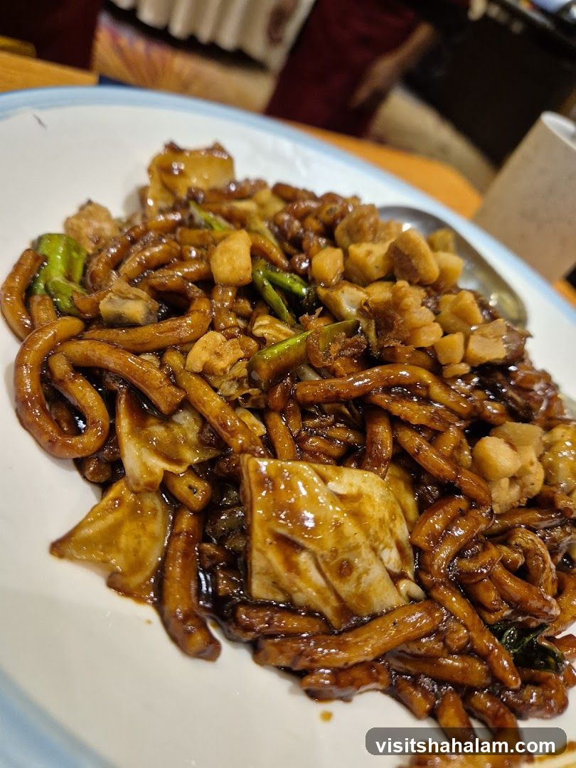 Noodles with Meat and Vegetables