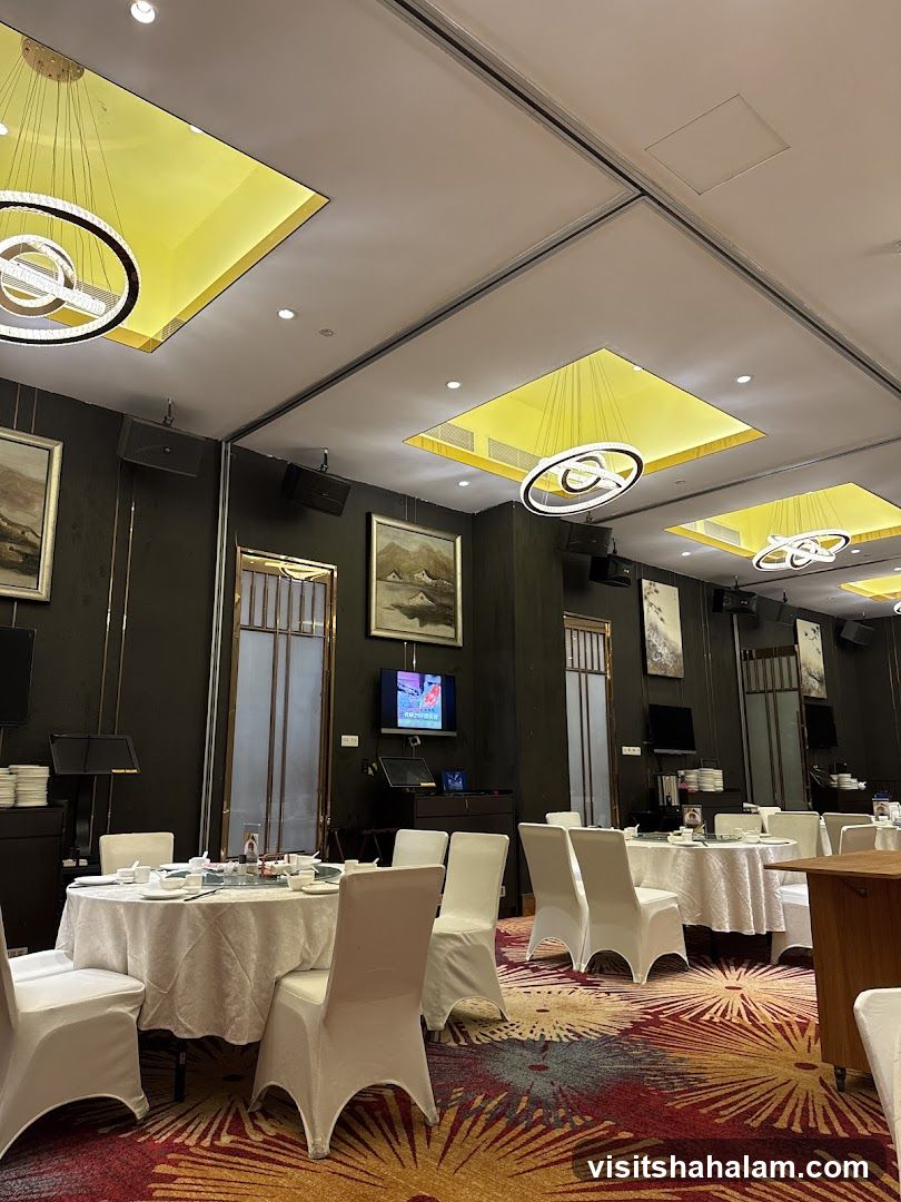 Restaurant Dining Room