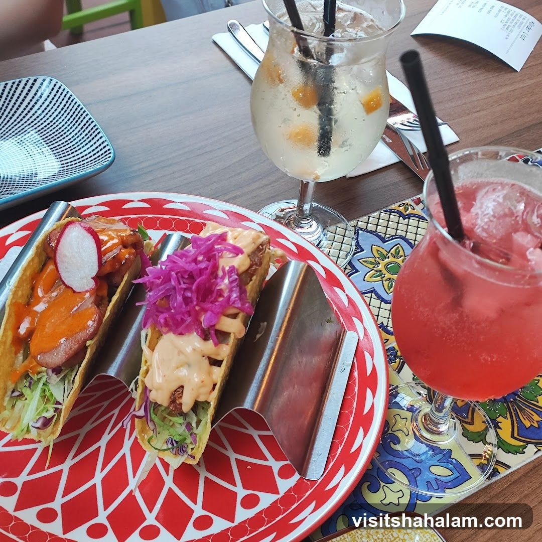 Tacos and Drinks