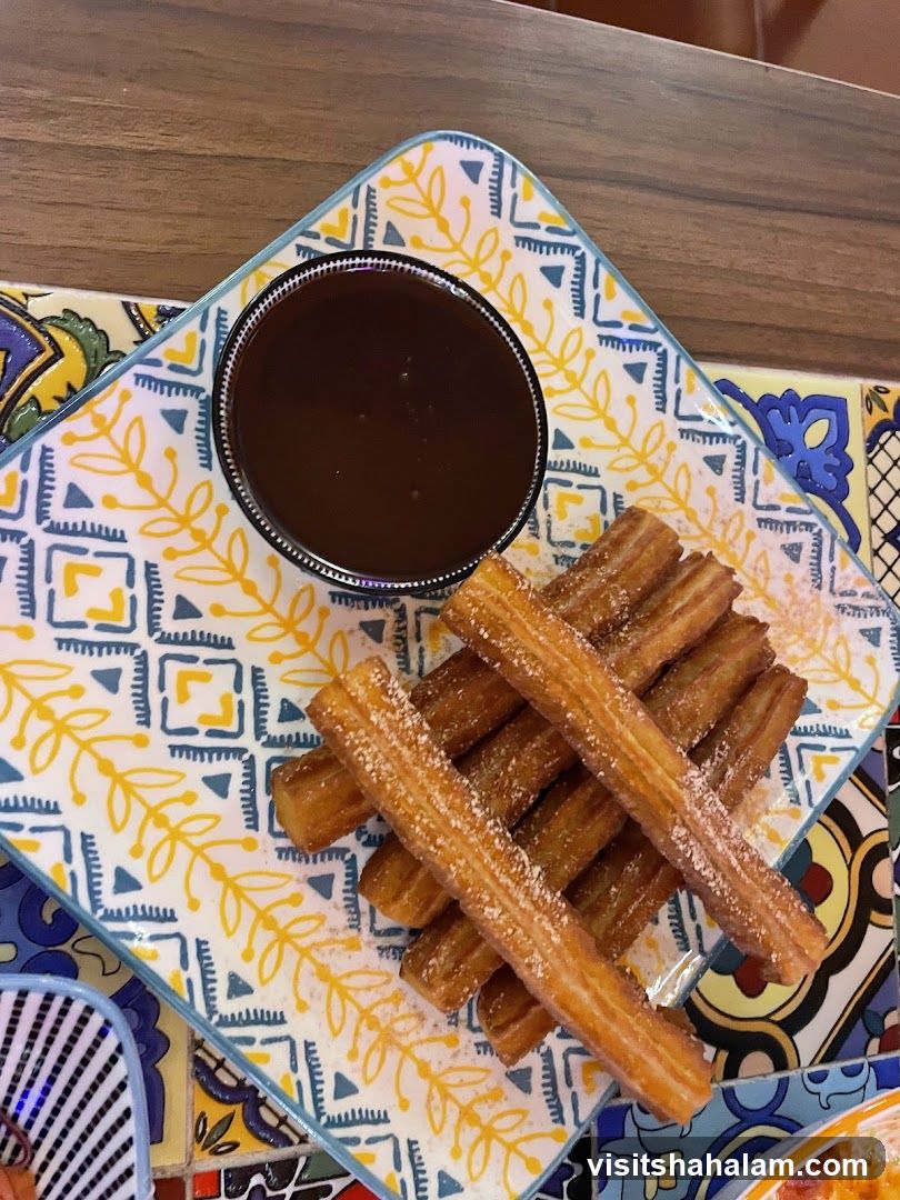 Churros with Chocolate Dip