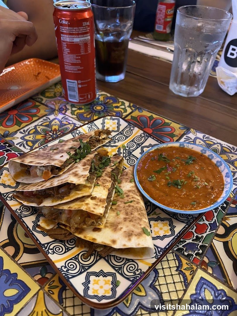 Quesadillas with Salsa