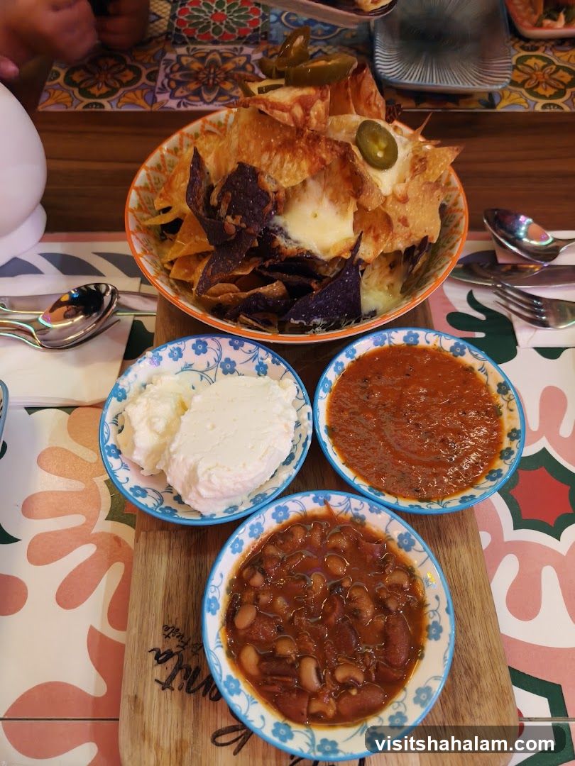 Nachos with Dips