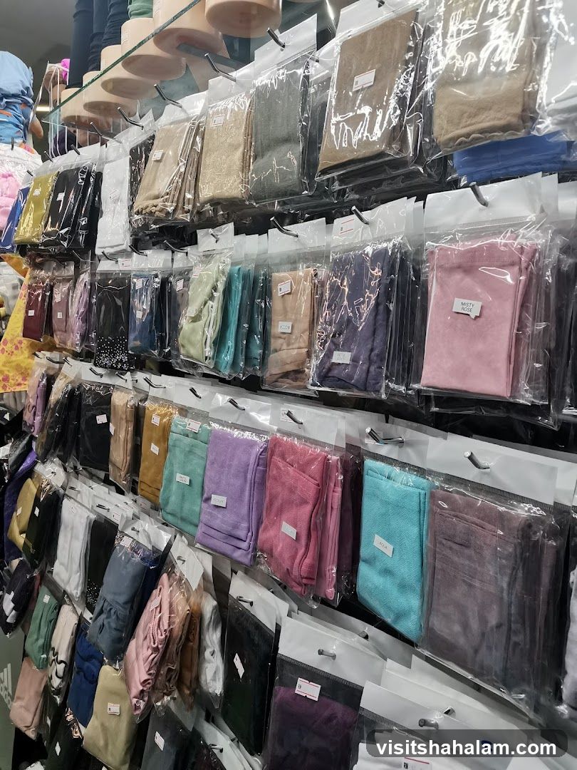 Apparel Display