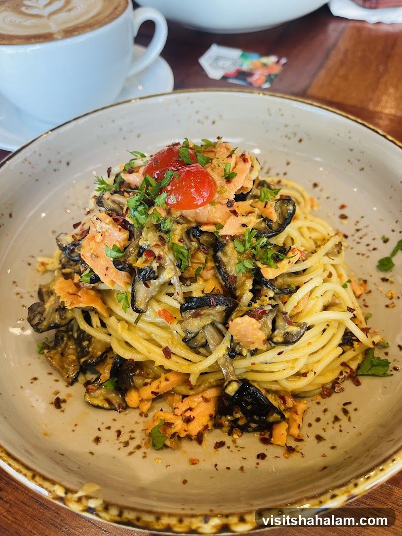Pasta with Salmon and Eggplant