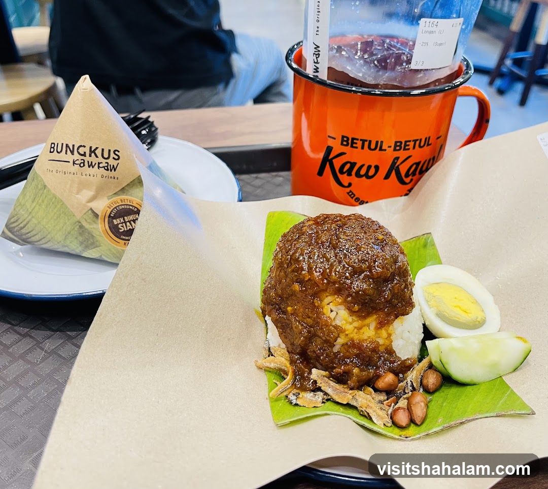 Nasi Lemak and Drink