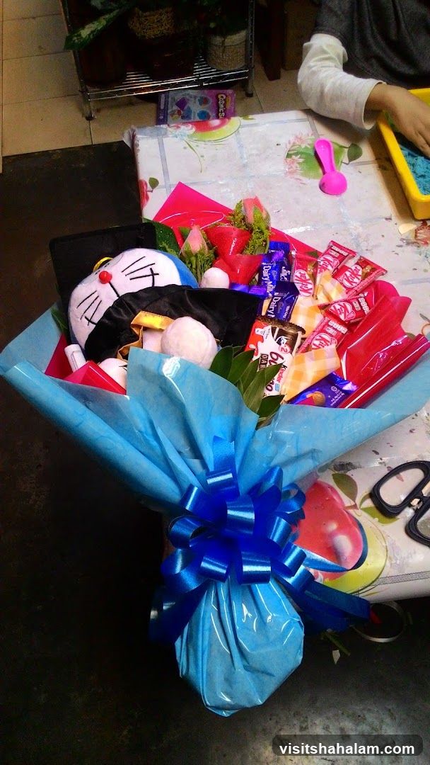 Doraemon Graduation Bouquet