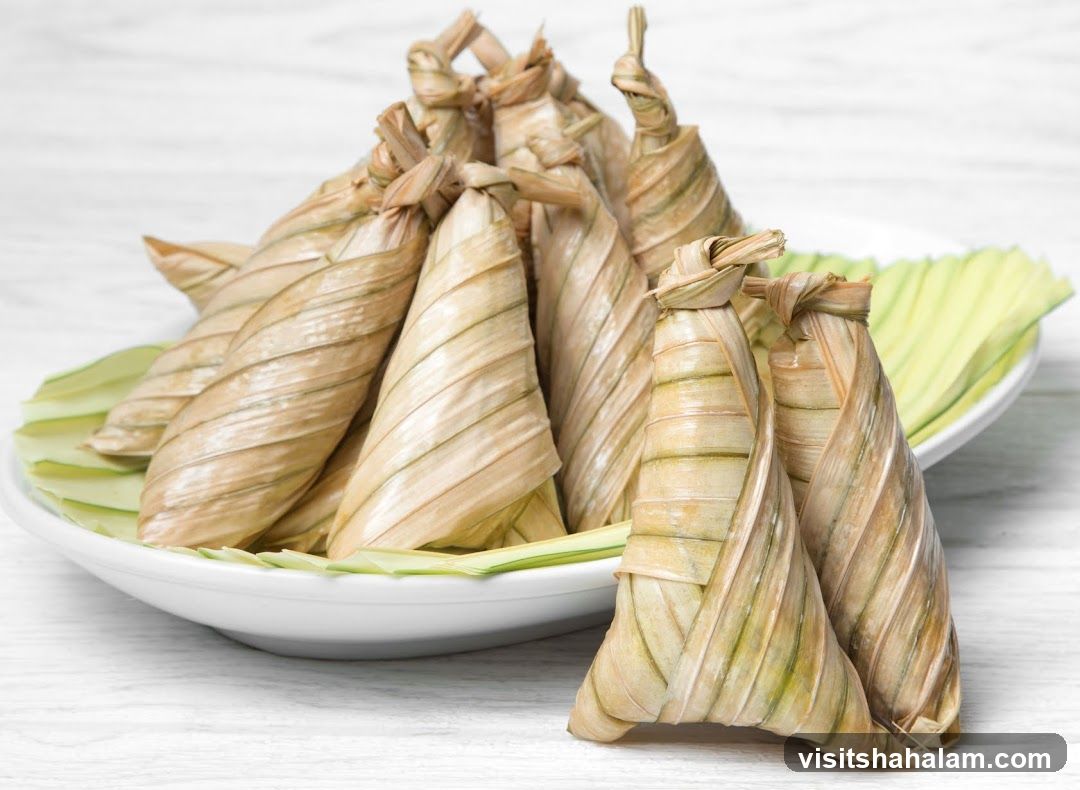 Sweet Rice Cakes Wrapped in Palm Leaves
