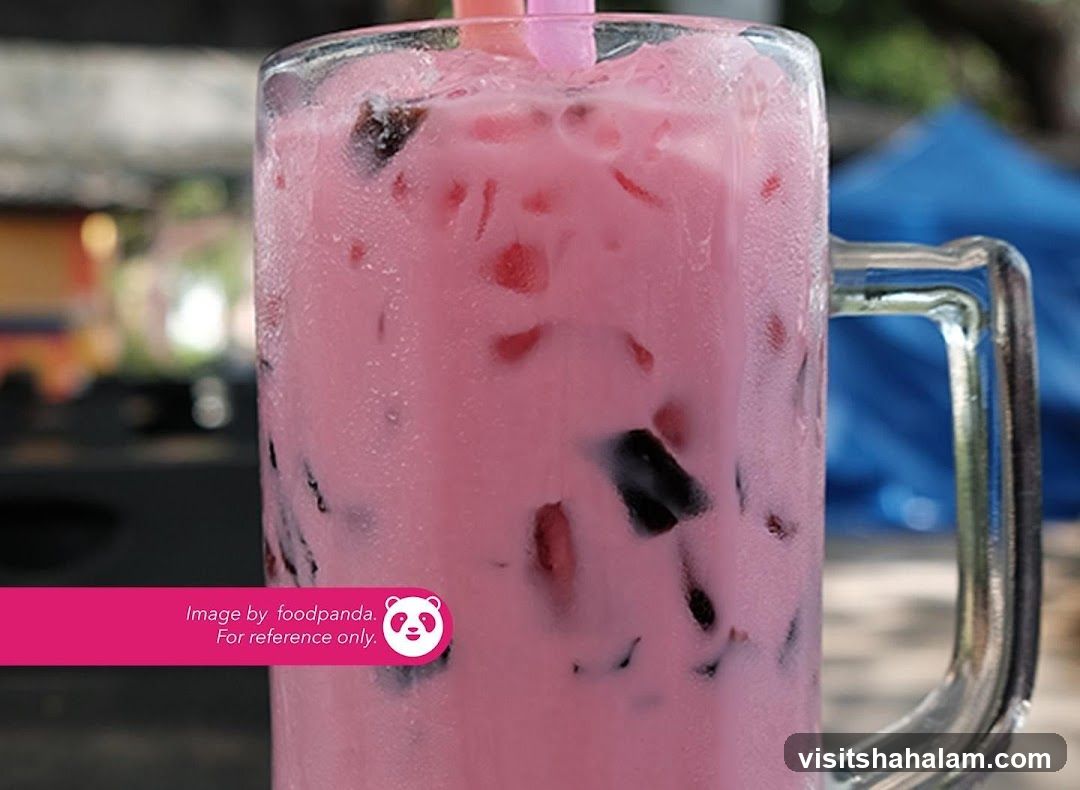 Pink Drink with Ice and Jelly