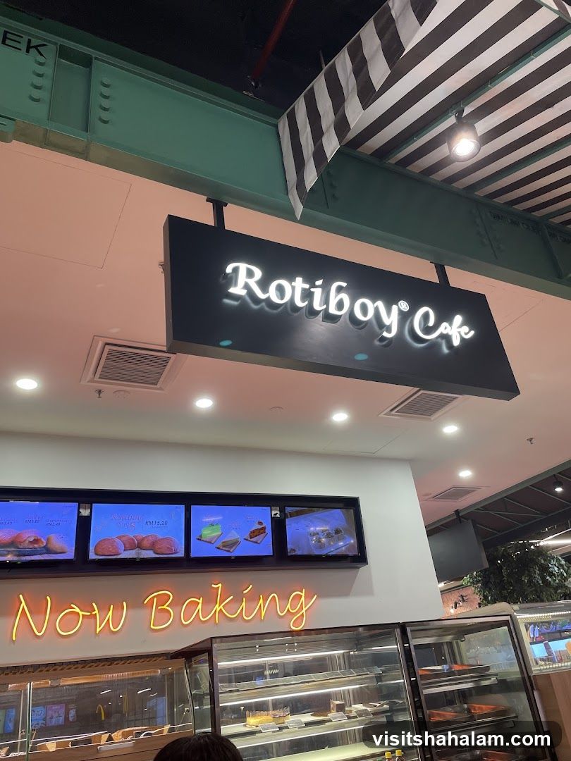 Rotiboy Cafe Signage and Display