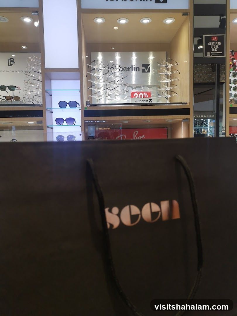 Eyewear Store Display