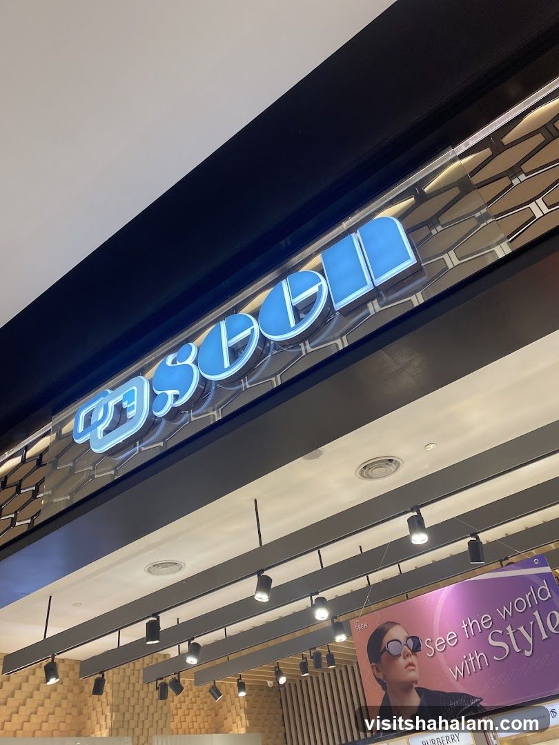Eyewear Store Signage