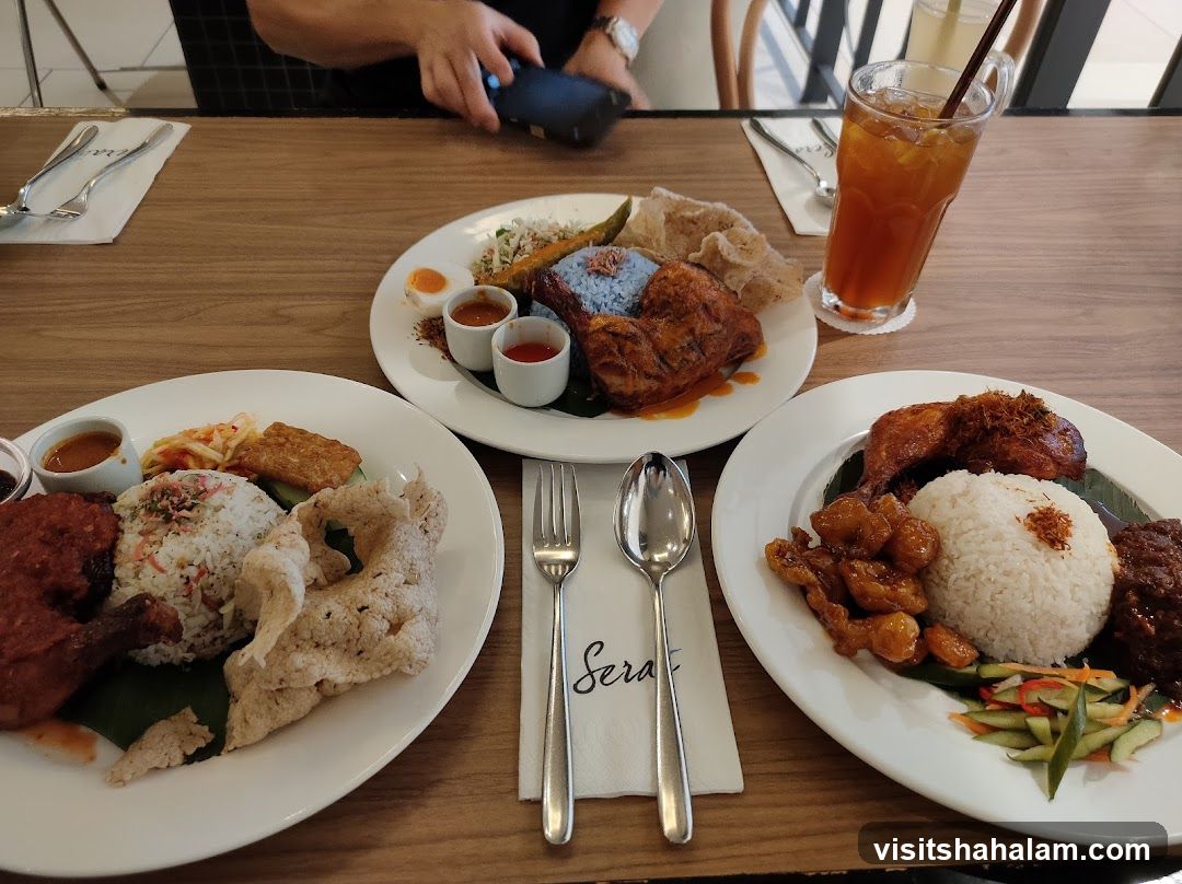 Nasi Kerabu and other dishes