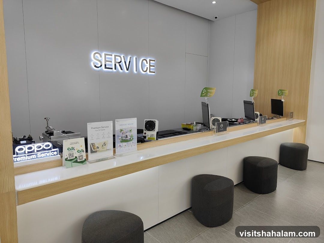 OPPO Service Counter