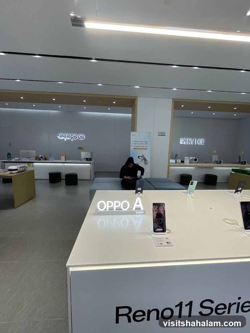 OPPO Store Interior