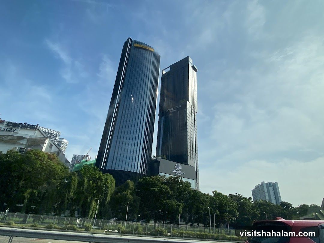 DoubleTree by Hilton Hotel
