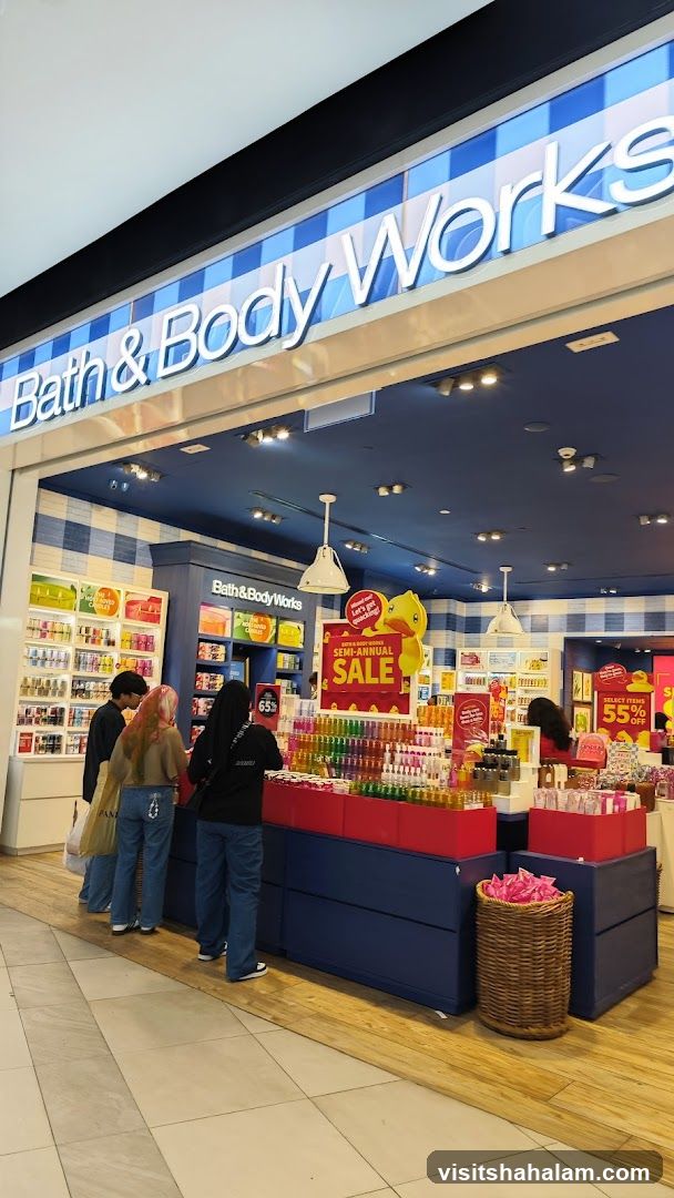 Bath & Body Works
