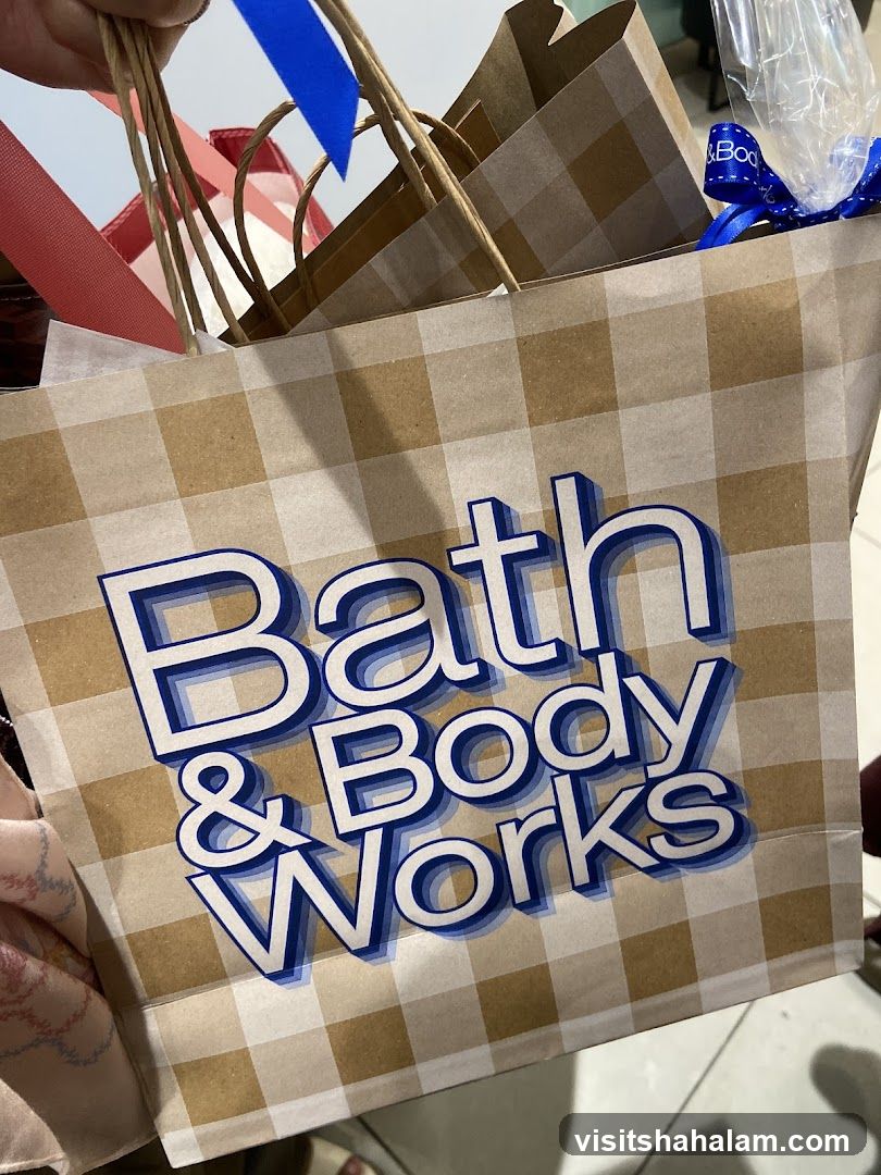 Bath & Body Works Shopping Bags