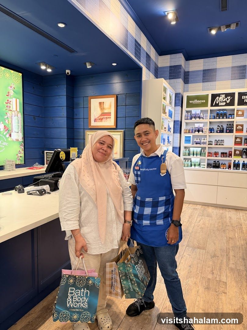 Staff and Customer in Bath & Body Works