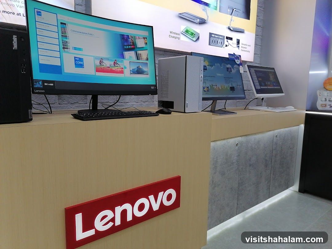Lenovo Store Display