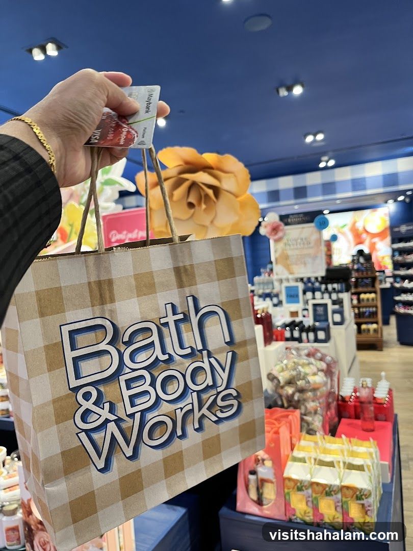 Bath & Body Works Shopping Bag