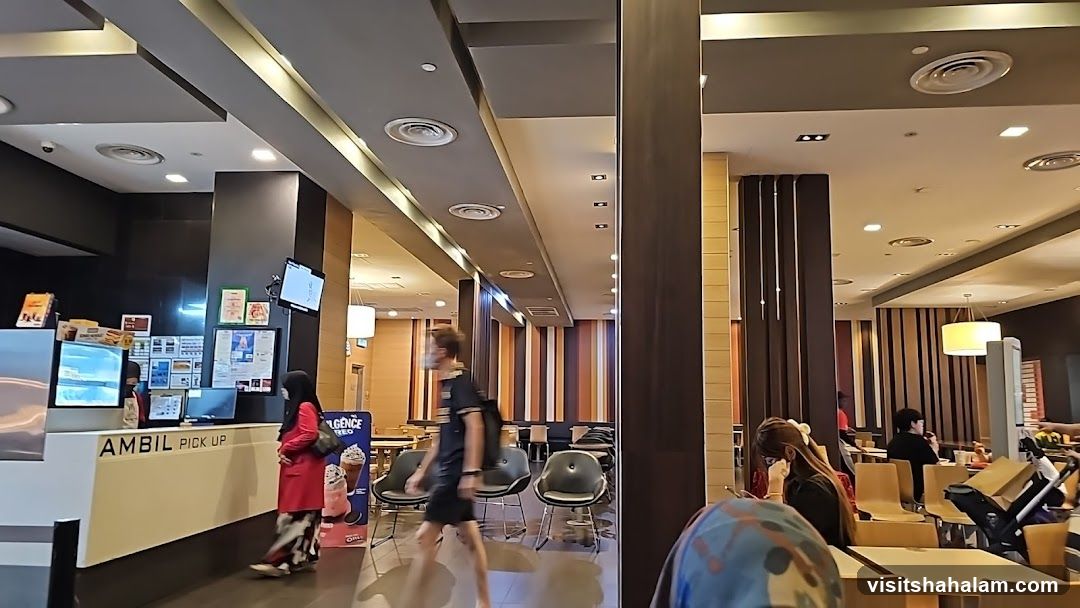 Fast Food Restaurant Interior