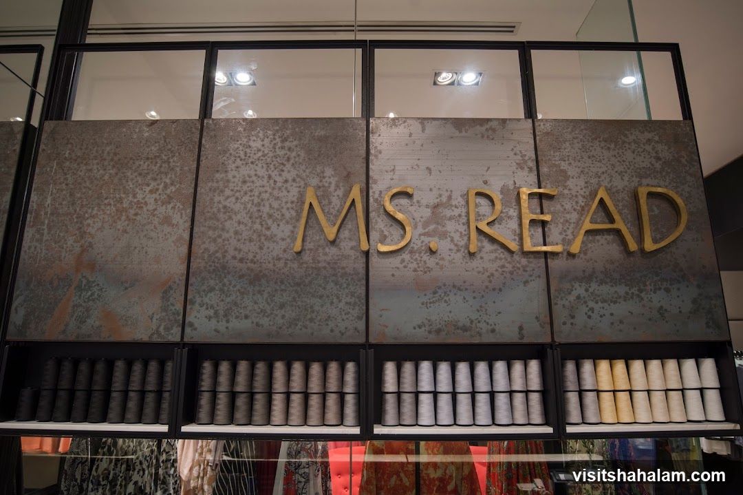 Ms. Read Store Display
