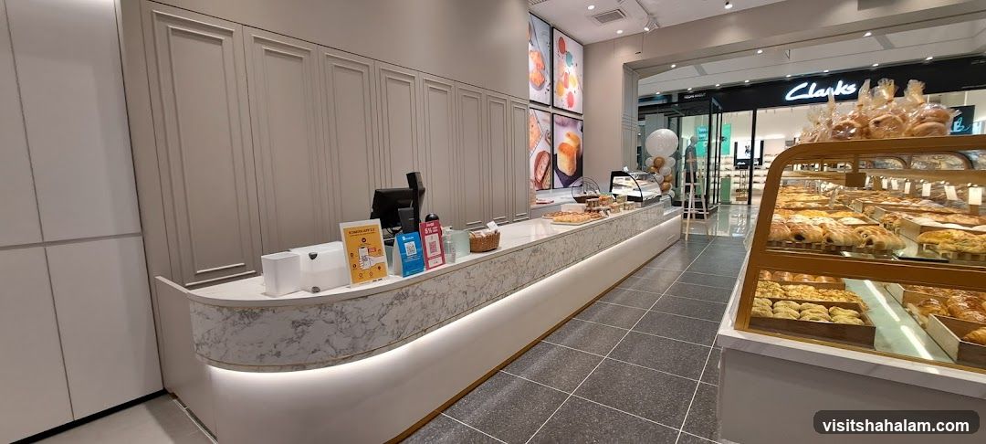 Bakery Counter and Display