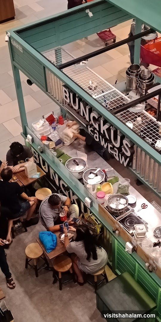 Food stall with customers