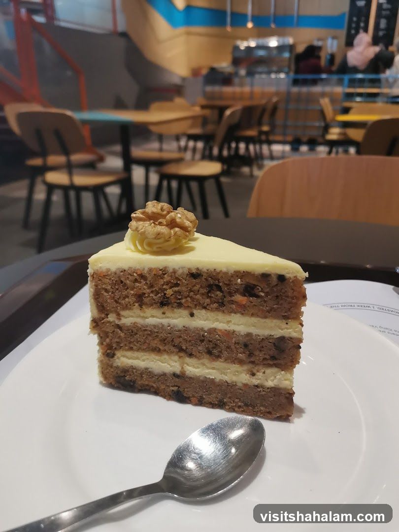 Carrot Cake Slice
