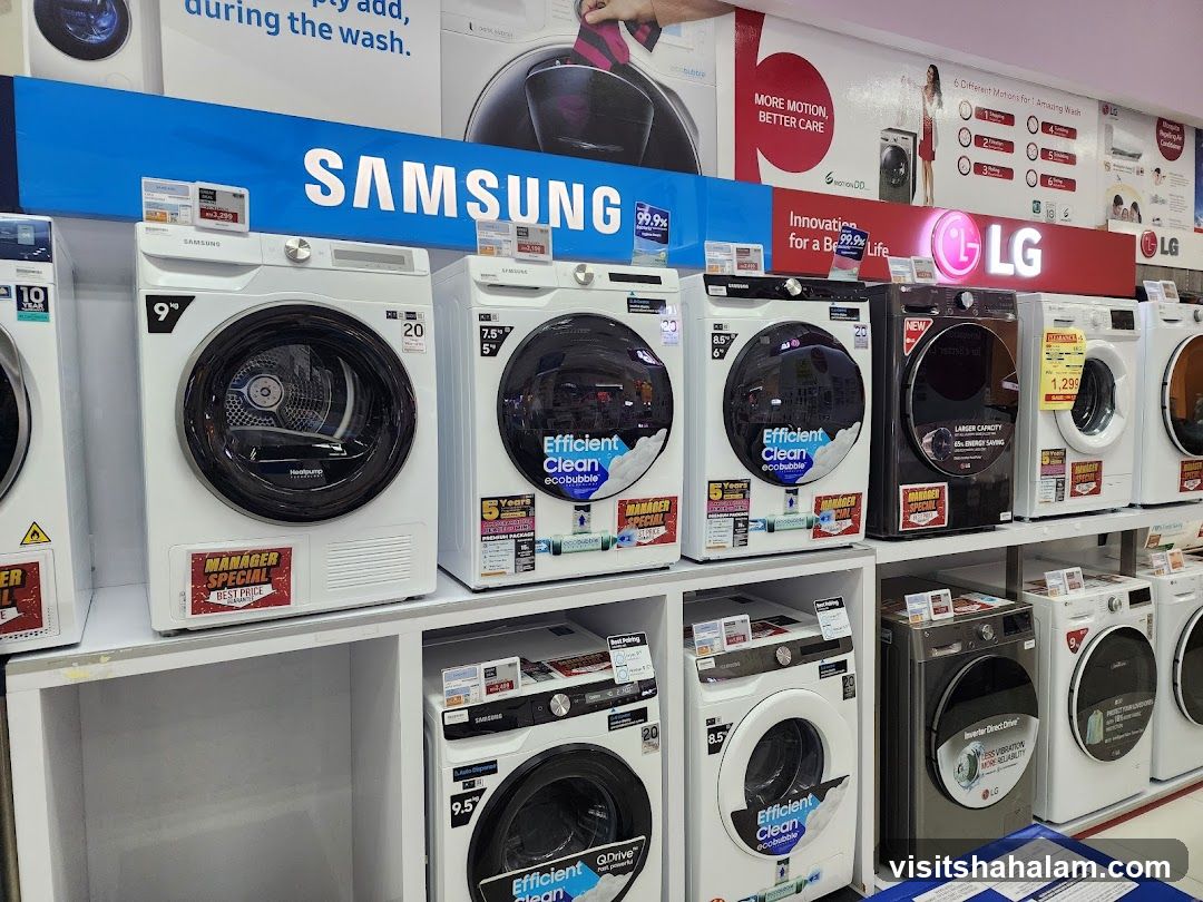 Appliance Store Display