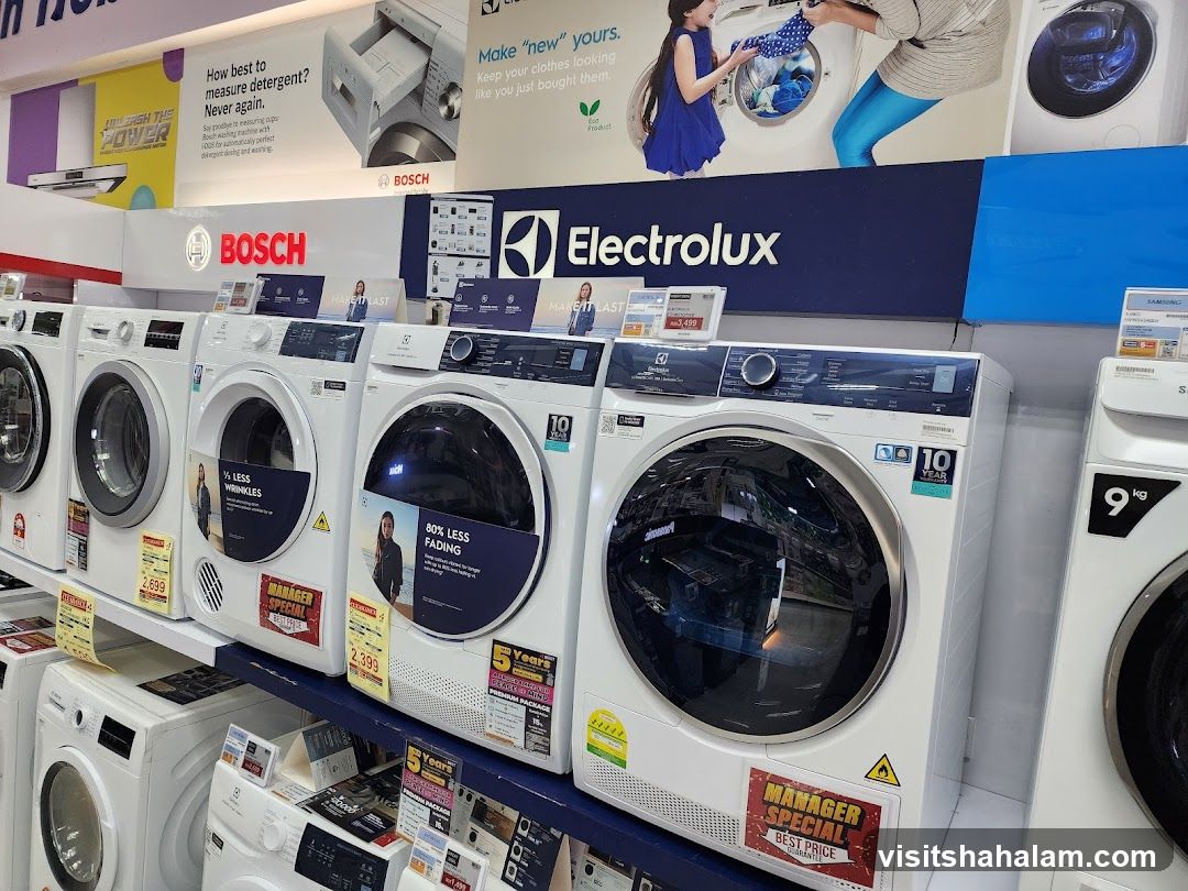 Appliance Store Display