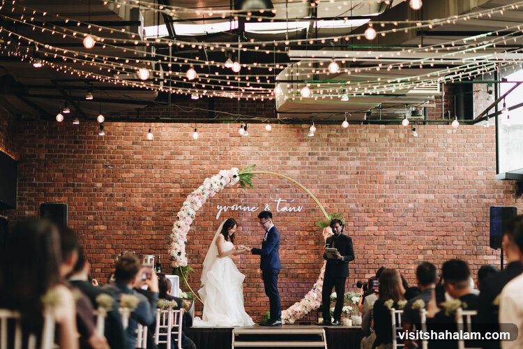 Arch & Vow Studio