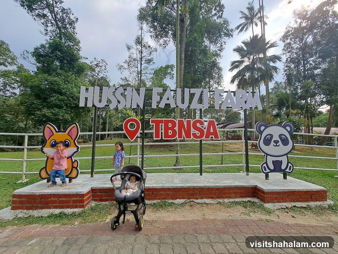 Hussin Fauzi Farm Entrance