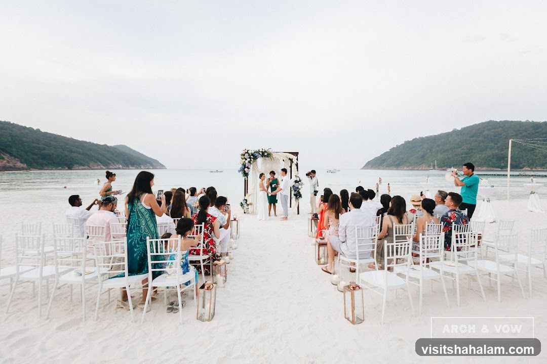 Beach Wedding Ceremony