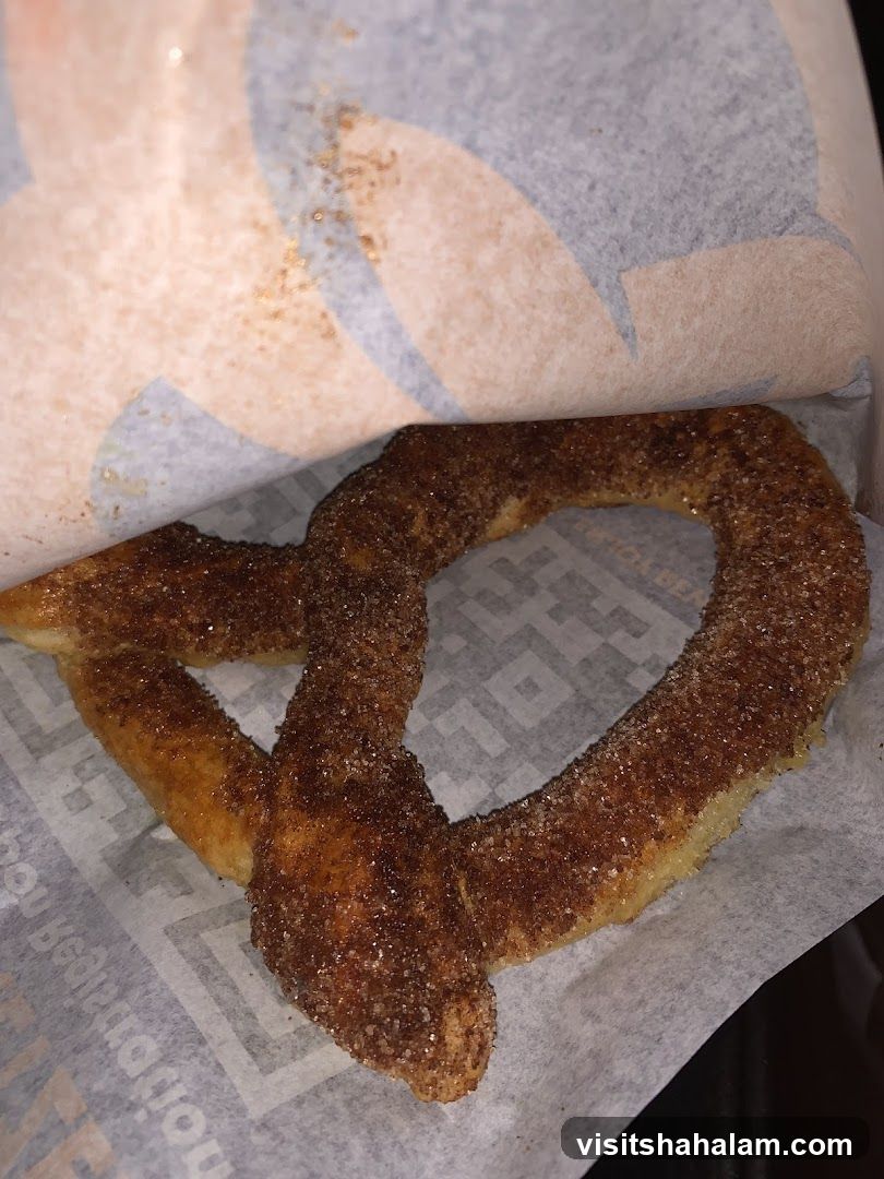 Cinnamon Sugar Pretzel