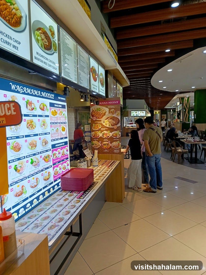 Food court stalls