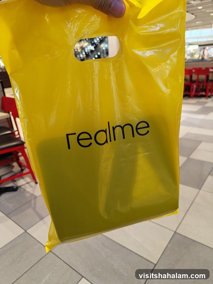 Yellow Shopping Bag with Realme Logo
