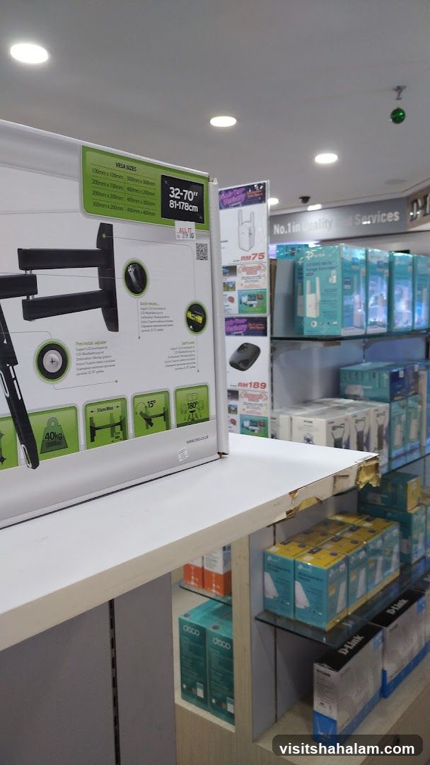 Electronics Store Display