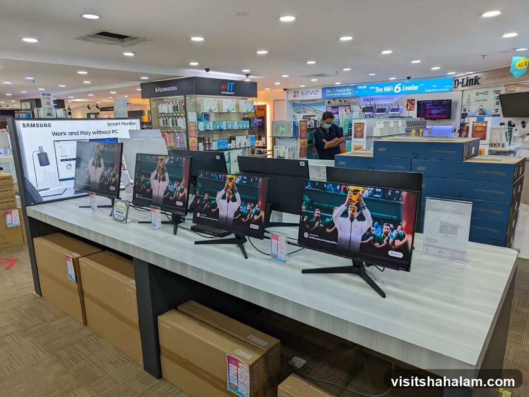 Electronics Store Display