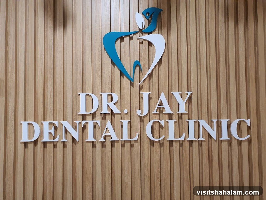 Dr. Jay Dental Clinic Sign