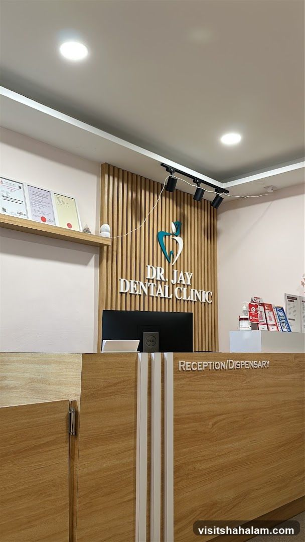 Dr. Jay Dental Clinic Reception