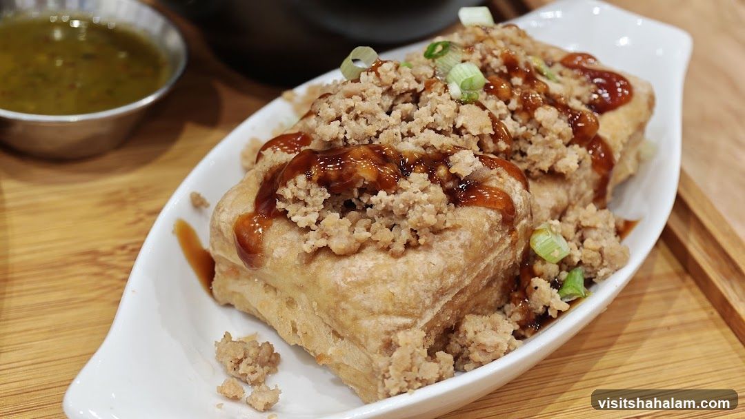 Fried Tofu with Toppings