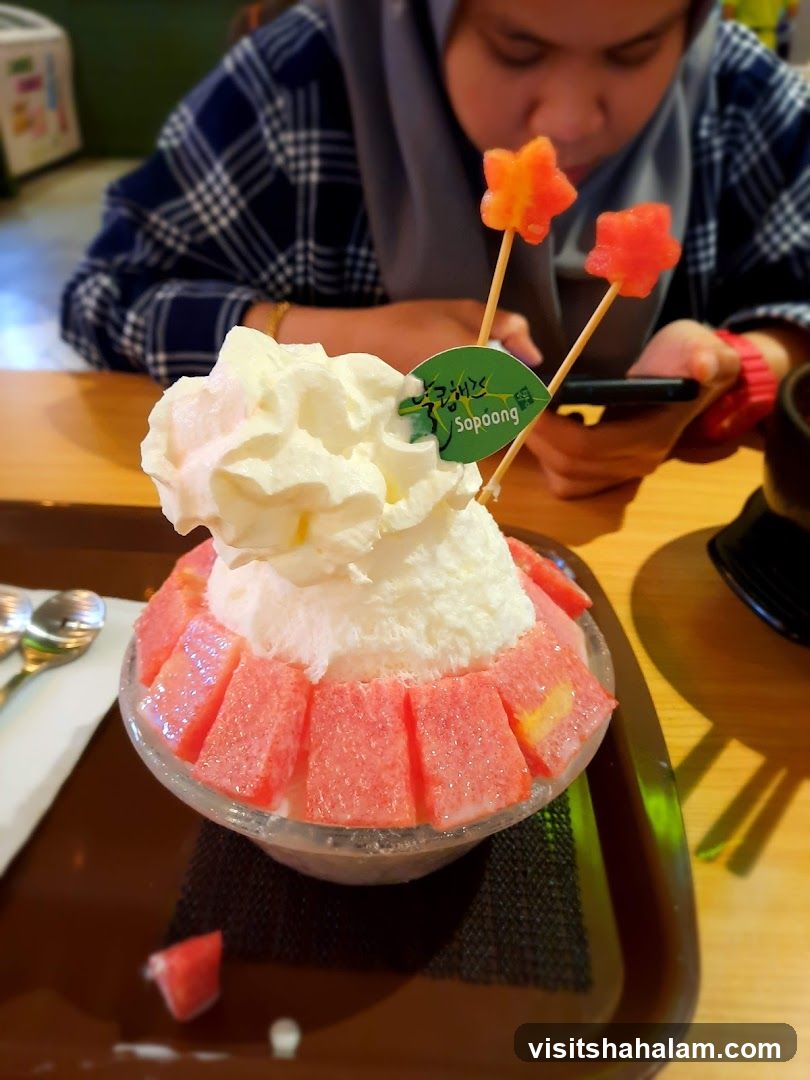 Dessert with fruit and whipped cream